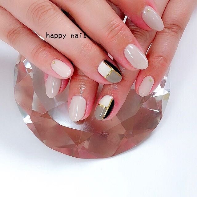 オールシーズン オフィス ワンカラー ブロック ベージュ Happy Nailのネイルデザイン No ネイルブック