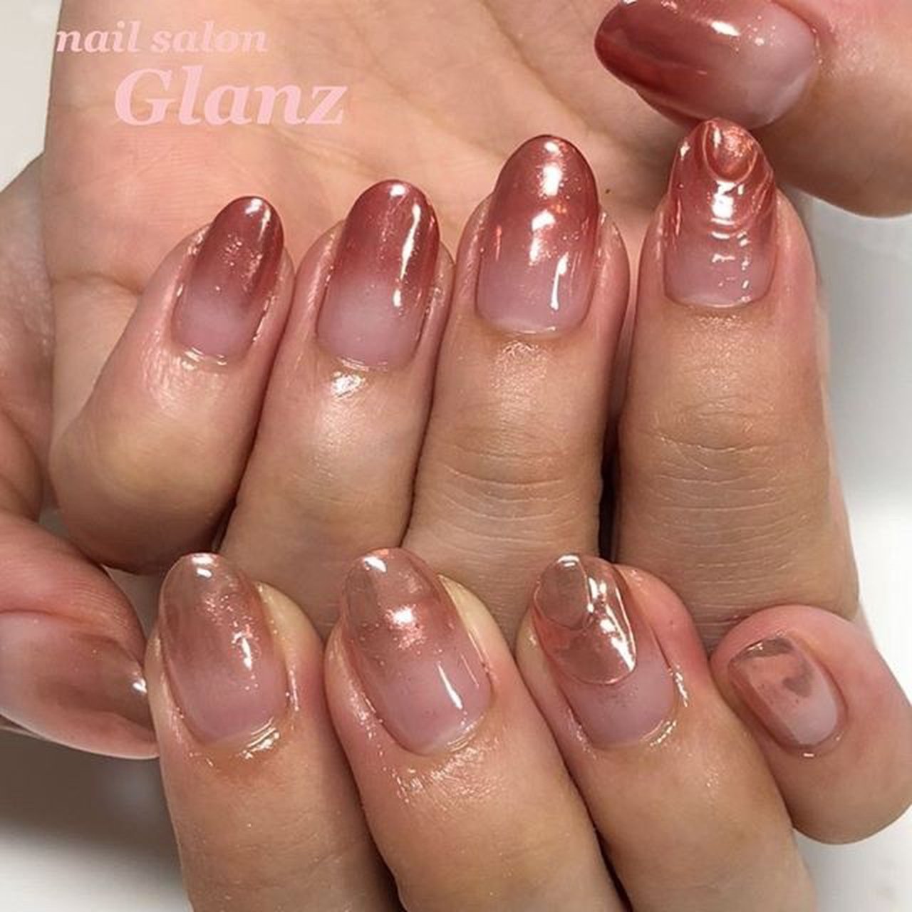 オールシーズン デート グラデーション ミラー ピンク Tomomi Satoのネイルデザイン No ネイルブック