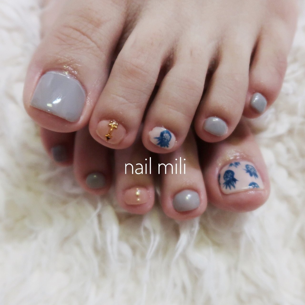 旅行 リゾート フット ワンカラー トロピカル Nail Miliのネイルデザイン No ネイルブック