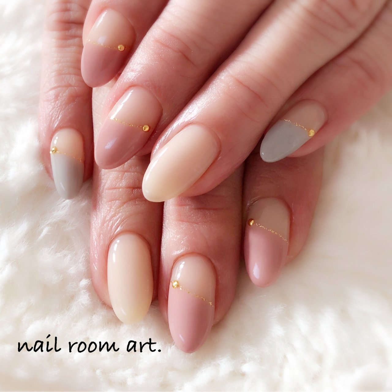 オールシーズン オフィス デート 女子会 シンプル Nail Room Art のネイルデザイン No ネイルブック