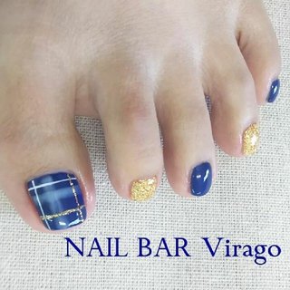 ネイビーのチェックとゴールドの秋冬フット 秋冬のアートは色々あって楽しいですね🎵
・
https://nailbarvirago.jimdo.com/
・
#nailbarvirago #大分市ネイルサロン #大分ネイルサロン #nail #ネイルケア #フットケア #フットネイル #大人ネイル #シニアネイル #オフィスネイル #シンプルネイル #秋ネイル #大分市 #上宗方 #わさだタウン近く #70代のお客様 も #40代ネイリスト #テンション低めのネイリスト #ジェルネイル #上品ネイル #パラジェル #リクライニングソファ #大人女性ネイル #ネット予約 #巻き爪 #巻き爪補正 #深爪改善 #秋 #オールシーズン #クリスマス #デート #フット #シンプル #ラメ #ワンカラー #チェック #大人 #ショート #ネイビー #ゴールド #ジェルネイル #お客様 #nail_bar_virago #ネイルブック