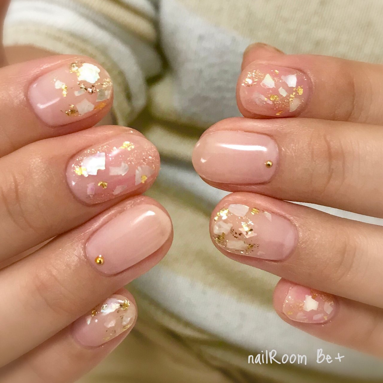 オールシーズン ハンド シェル ショート クリア 大森 Nailroom Be のネイルデザイン No ネイルブック