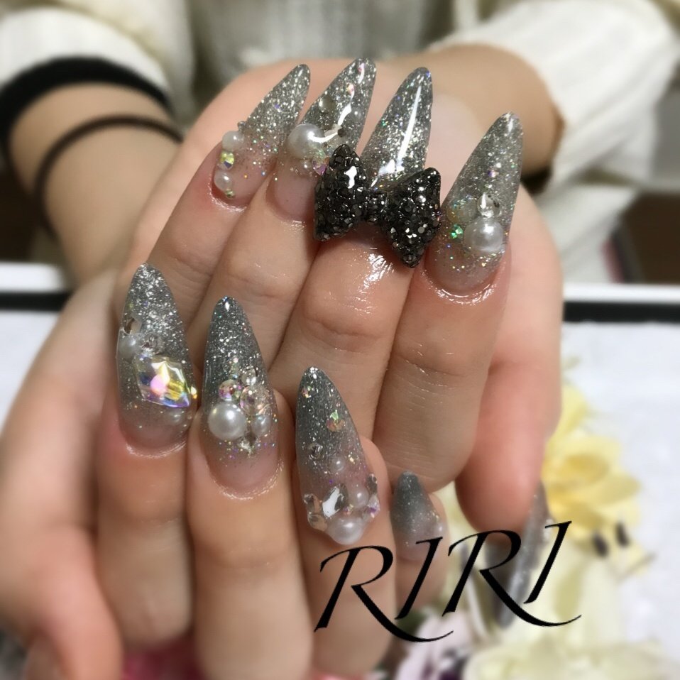 秋 冬 オールシーズン 成人式 ハンド Ririnailのネイルデザイン No ネイルブック