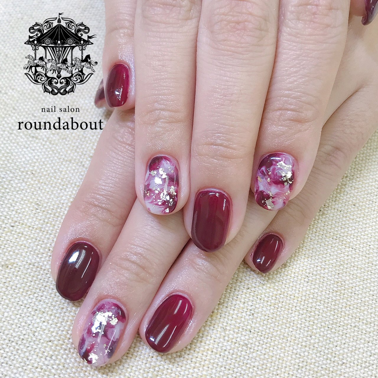 秋 冬 お正月 ハンド ワンカラー Yuko Nail Salon Roundabout のネイルデザイン No ネイルブック