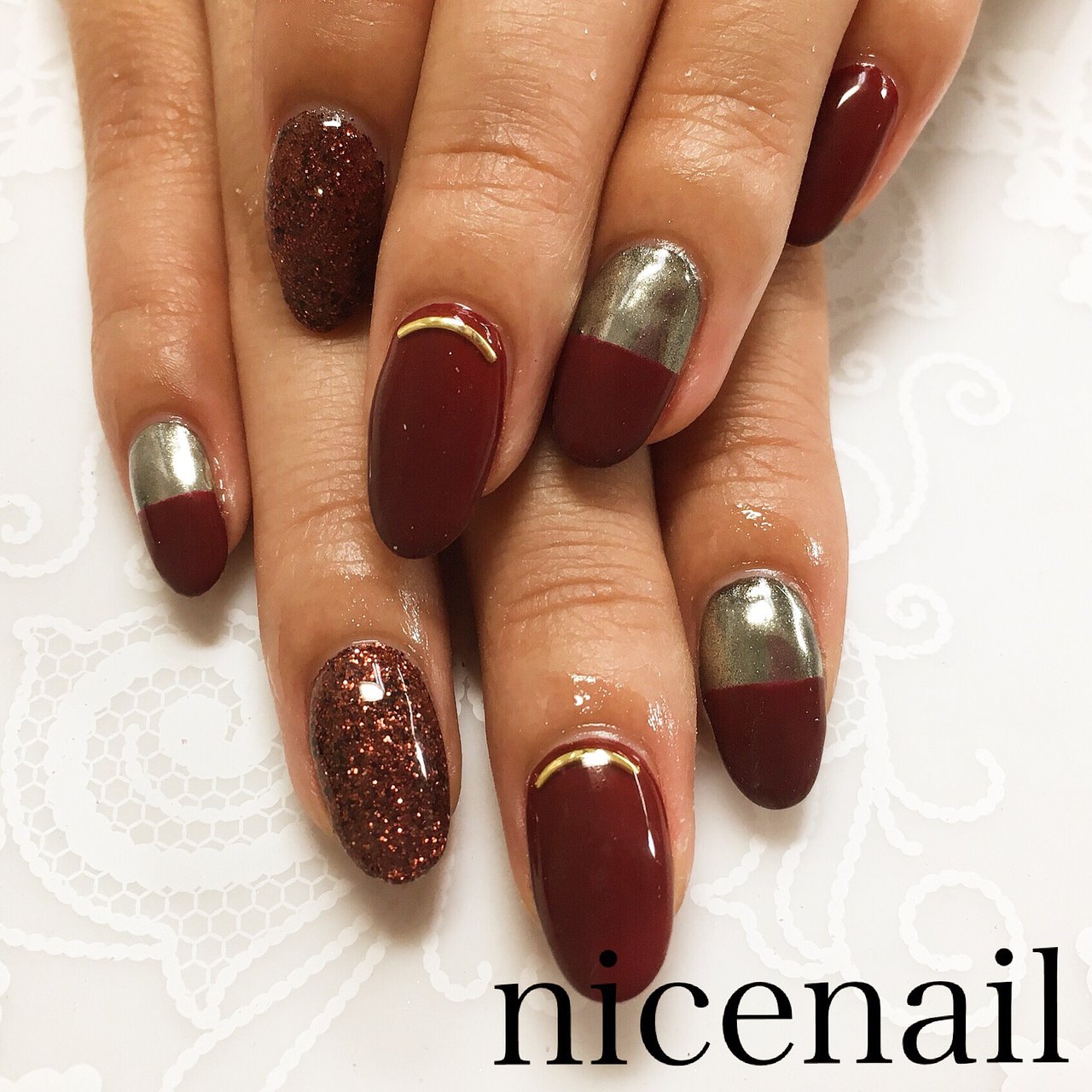 秋 冬 ハンド フレンチ ラメ Nail Ichikawaのネイルデザイン No ネイルブック