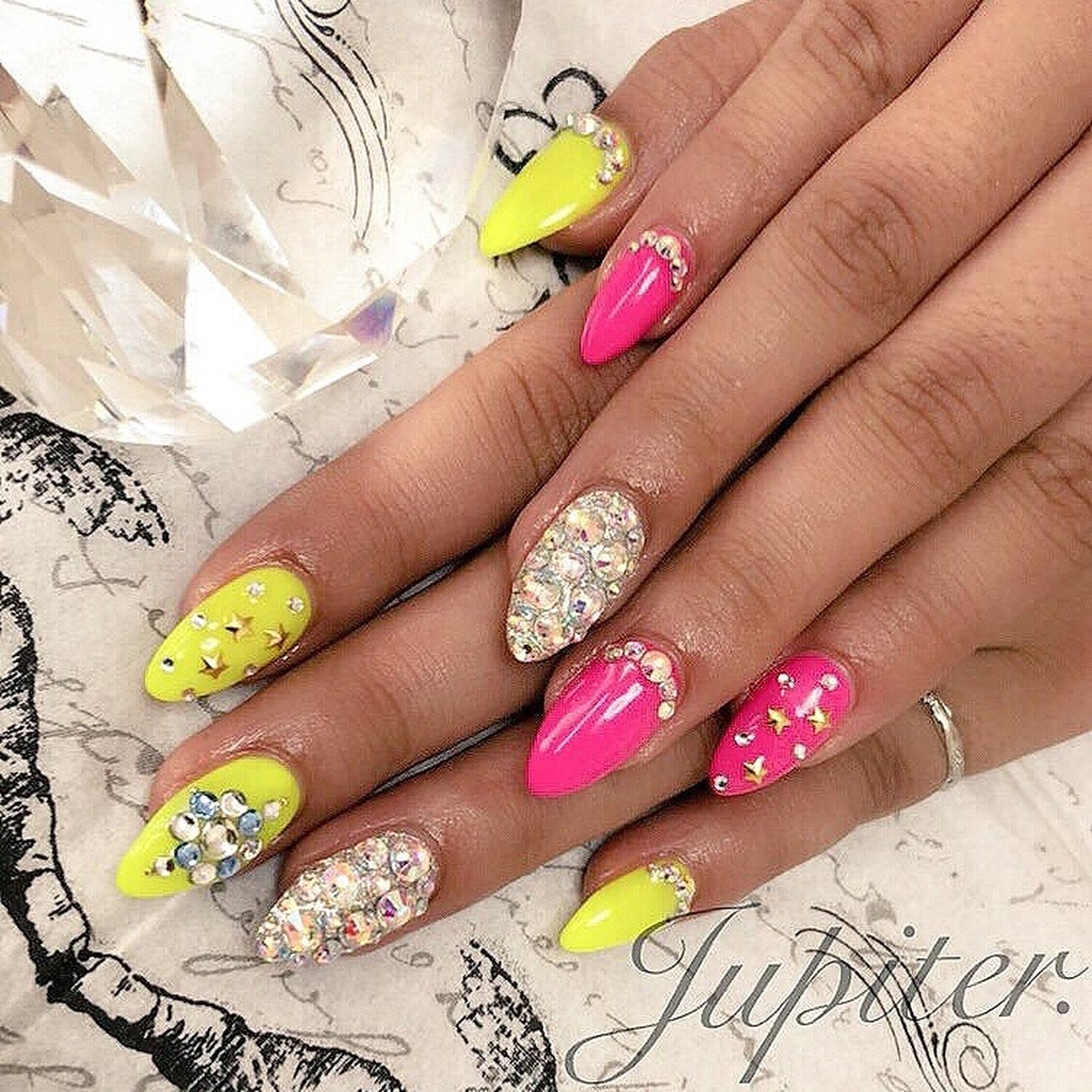 夏/オールシーズン/リゾート/ライブ/ハンド - jupiterのネイルデザイン