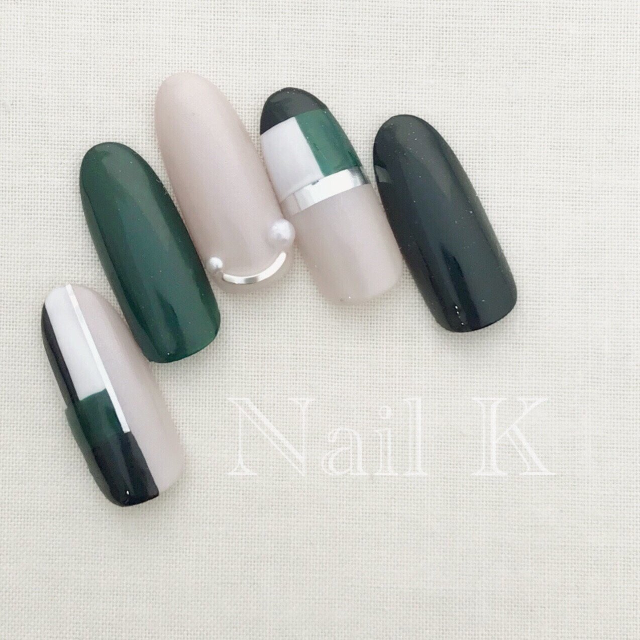 秋 冬 パーティー ハンド ワンカラー 両国nail K 慶 ネイルケイのネイルデザイン No 3673470 ネイルブック