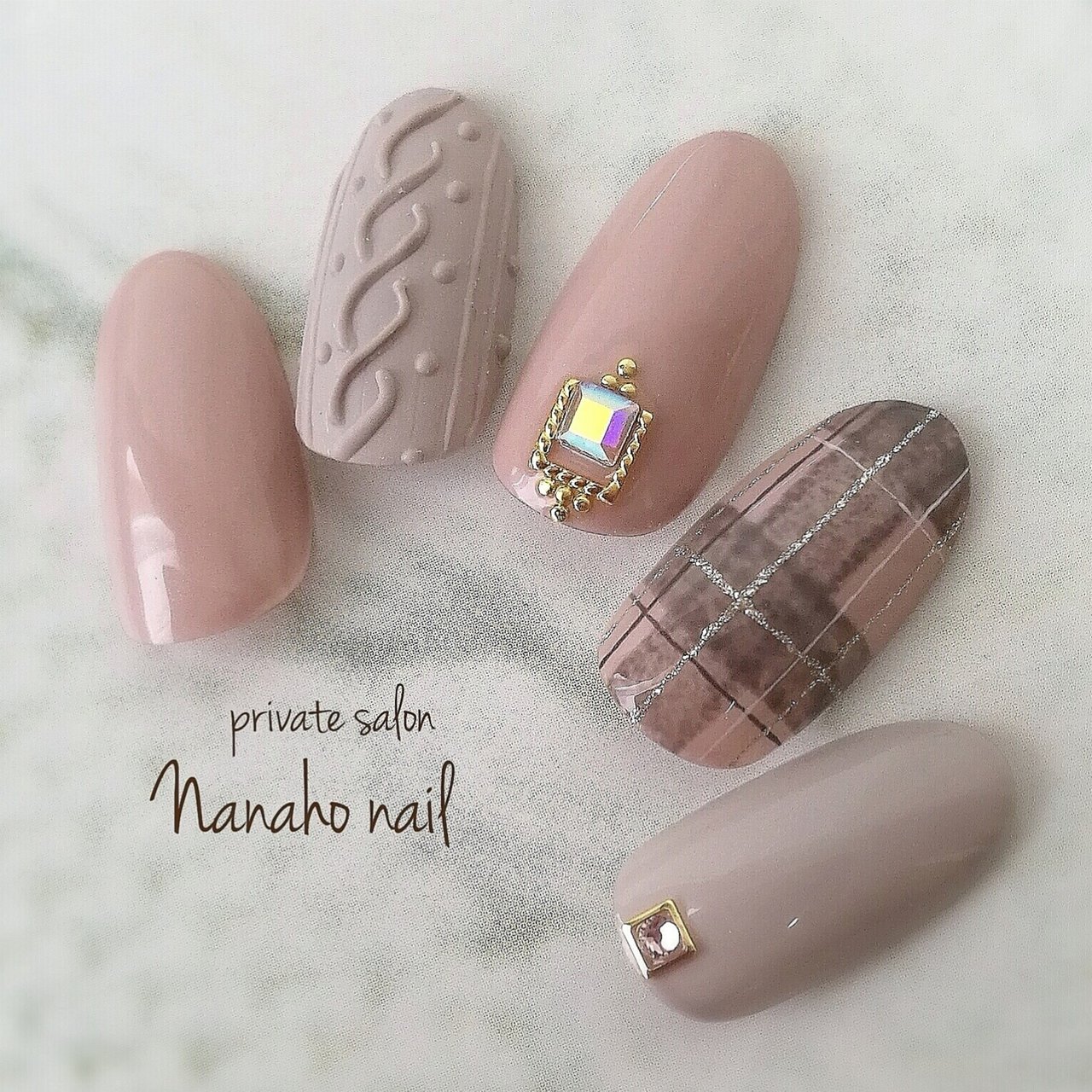 秋/冬/ハンド/ニット/ベージュ - Nanaho☆nail(大阪府八尾市)のネイル  