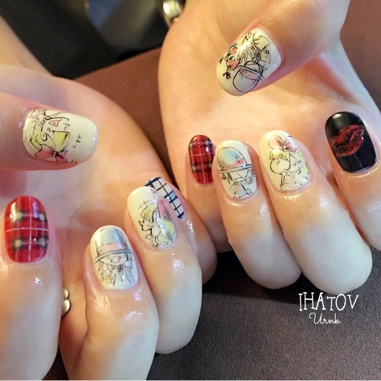 秋 オールシーズン 旅行 ライブ ハンド Ihatov Nailarts のネイルデザイン No ネイルブック