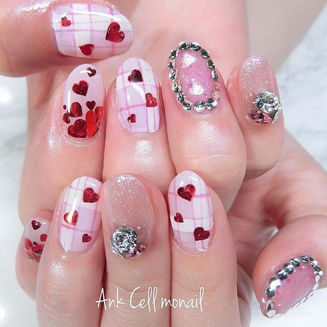 オールシーズン デート ハンド チェック ハート Mona 森腰百合香のネイルデザイン No ネイルブック