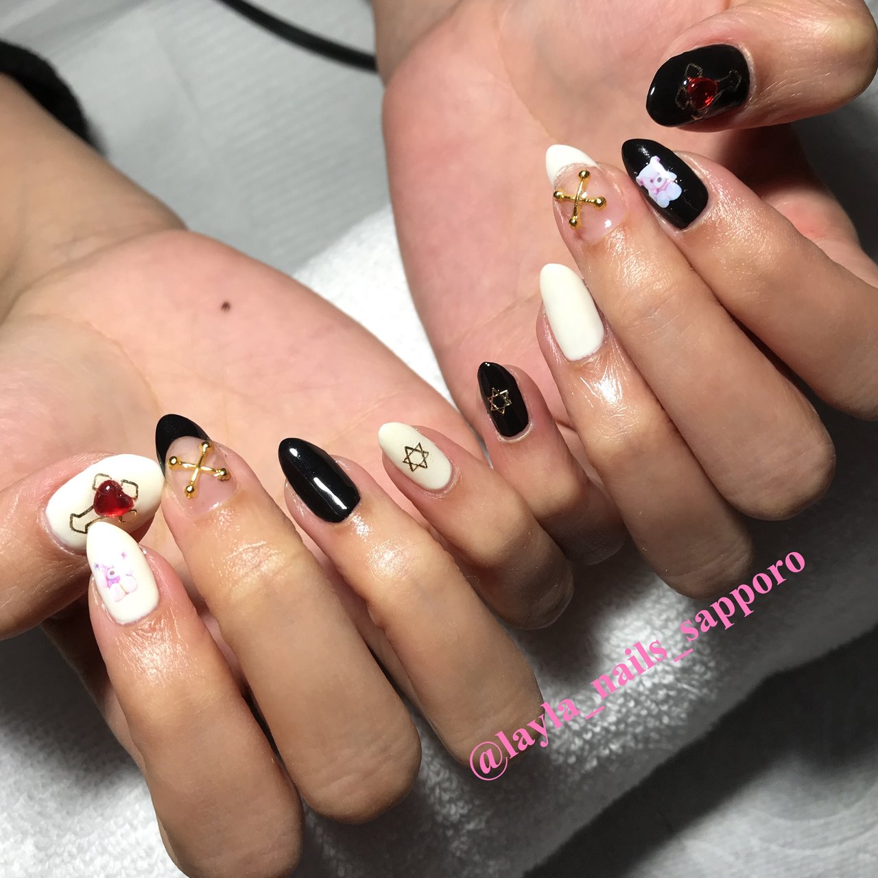 オールシーズン ハンド シンプル フレンチ ワンカラー Layla Nailsのネイルデザイン No ネイルブック