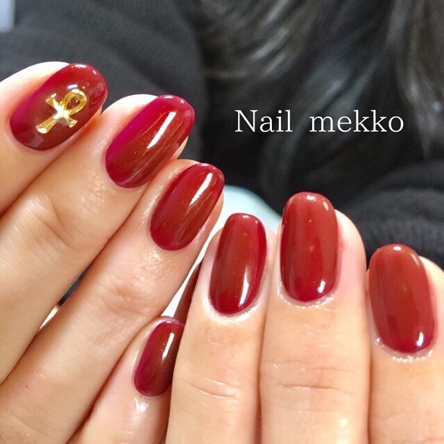 シンプル ワンカラー ボルドー ゴールド お客様 Nail Mekkoのネイルデザイン No ネイルブック