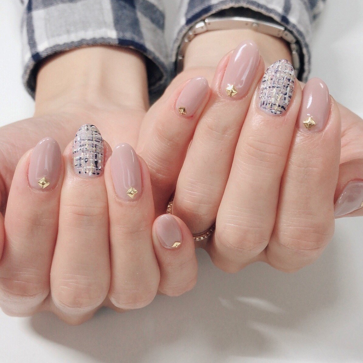 秋 冬 オフィス 女子会 ハンド Kamaainanailのネイルデザイン No ネイルブック