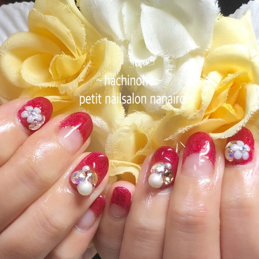 オールシーズン クリスマス ブライダル パーティー フレンチ プチネイルサロン ナナイロのネイルデザイン No ネイルブック