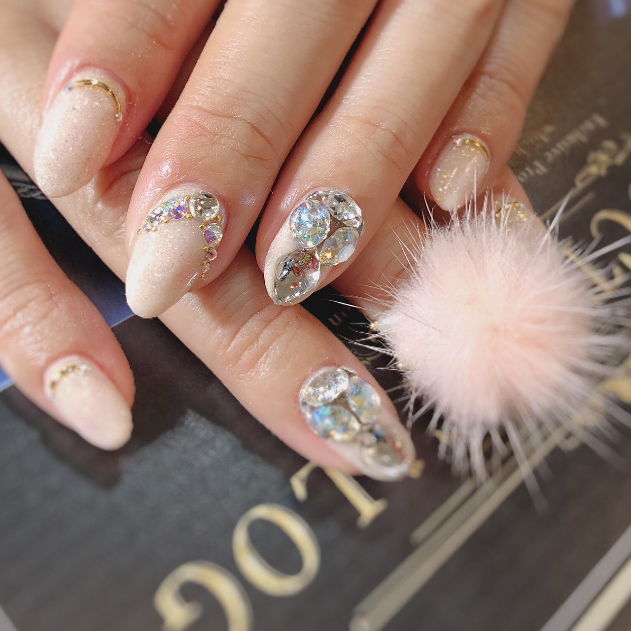 ハンド ビジュー ワンカラー ミディアム ピンク 宮城県 石巻 ロージーネイル Rosy Nail Pupuu Rosyのネイル デザイン No ネイルブック