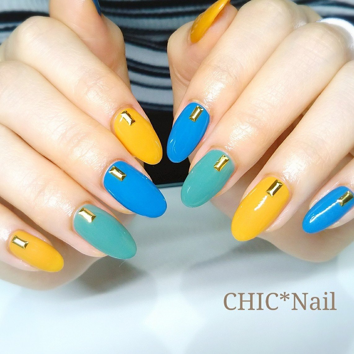 秋 冬 リゾート パーティー ハンド Chic Nailのネイルデザイン No ネイルブック