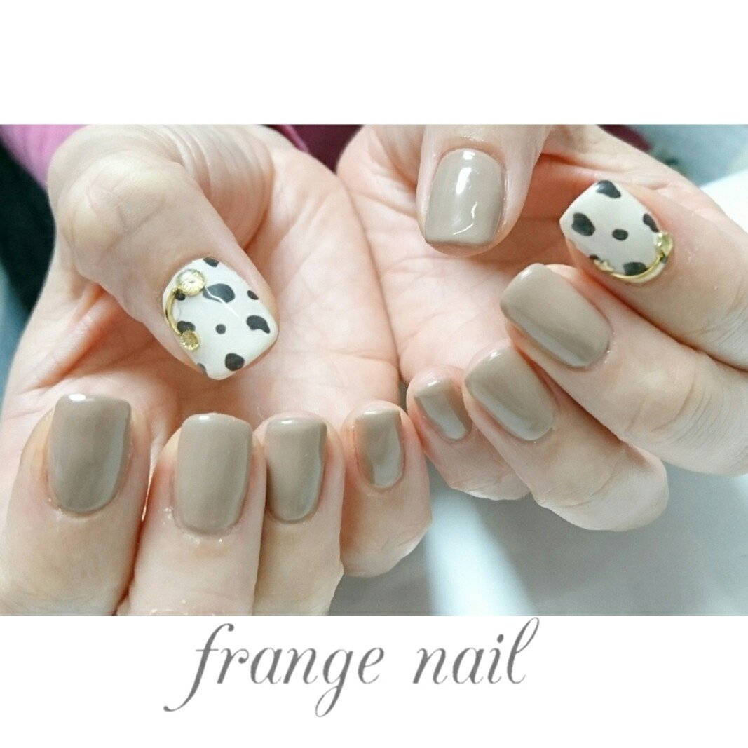 ハンド アニマル柄 ベージュ ブラウン お客様 Frange Nailのネイルデザイン No ネイルブック