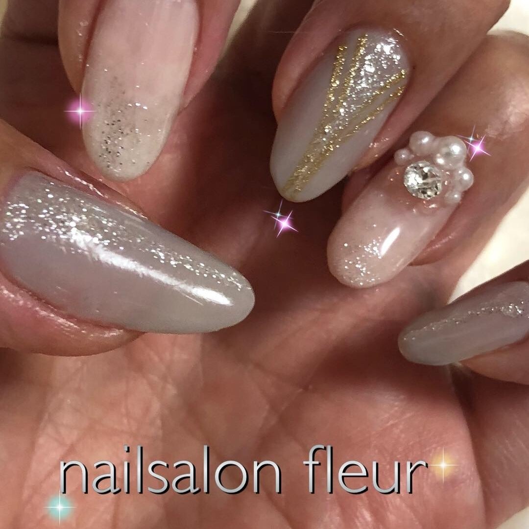 冬 クリスマス デート ハンド グラデーション Nailsalon Fleurのネイルデザイン No ネイルブック