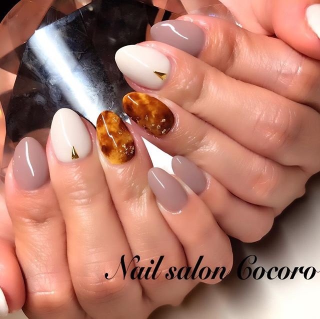 秋 冬 ハンド シンプル ワンカラー Cocoronailsalonのネイルデザイン No ネイルブック