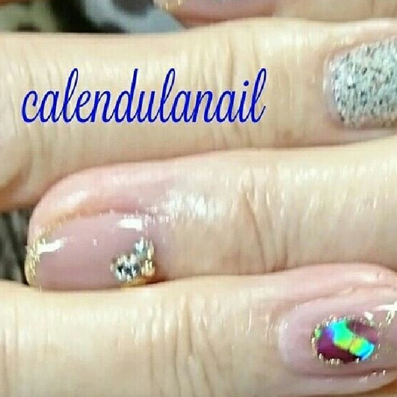 オールシーズン ハンド ショート ピンク ジェルネイル Calendulanailsalonのネイルデザイン No ネイルブック