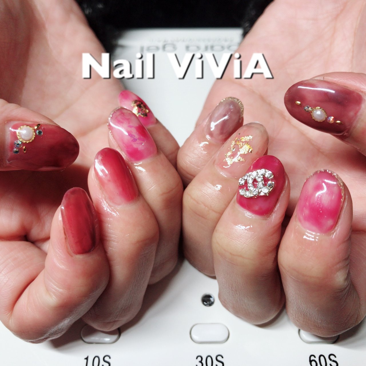 秋 クリスマス パーティー 女子会 ハンド Nail Vivia ネイル ビビア のネイルデザイン No ネイルブック