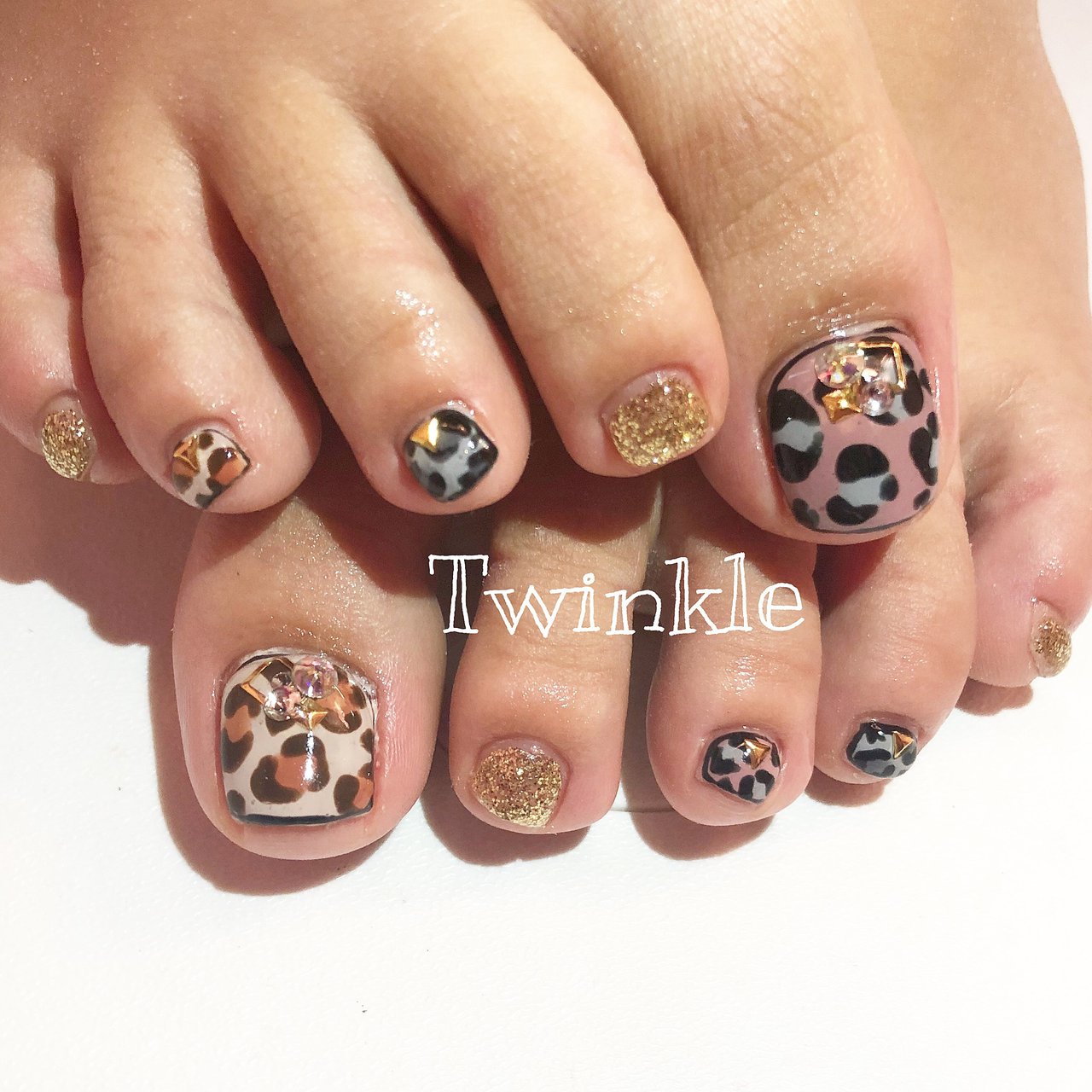 冬 オールシーズン デート 女子会 フット Nail Salon Twinkleのネイルデザイン No ネイルブック