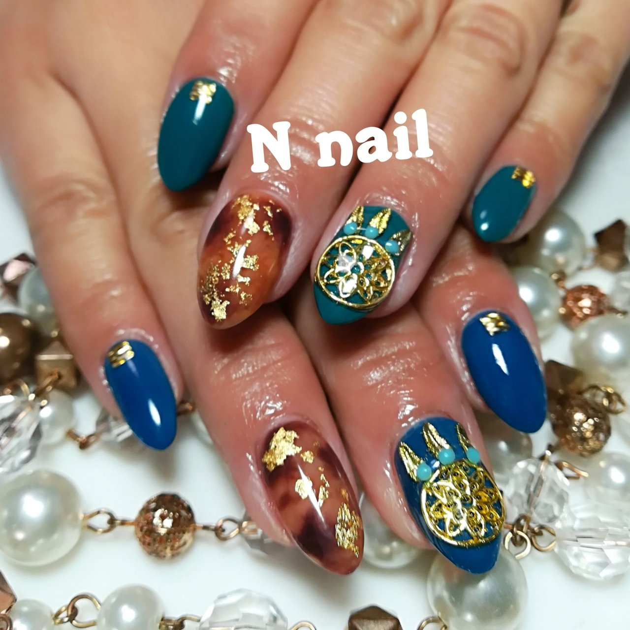 秋 冬 べっ甲 ミディアム グリーン N Nailのネイルデザイン No ネイルブック