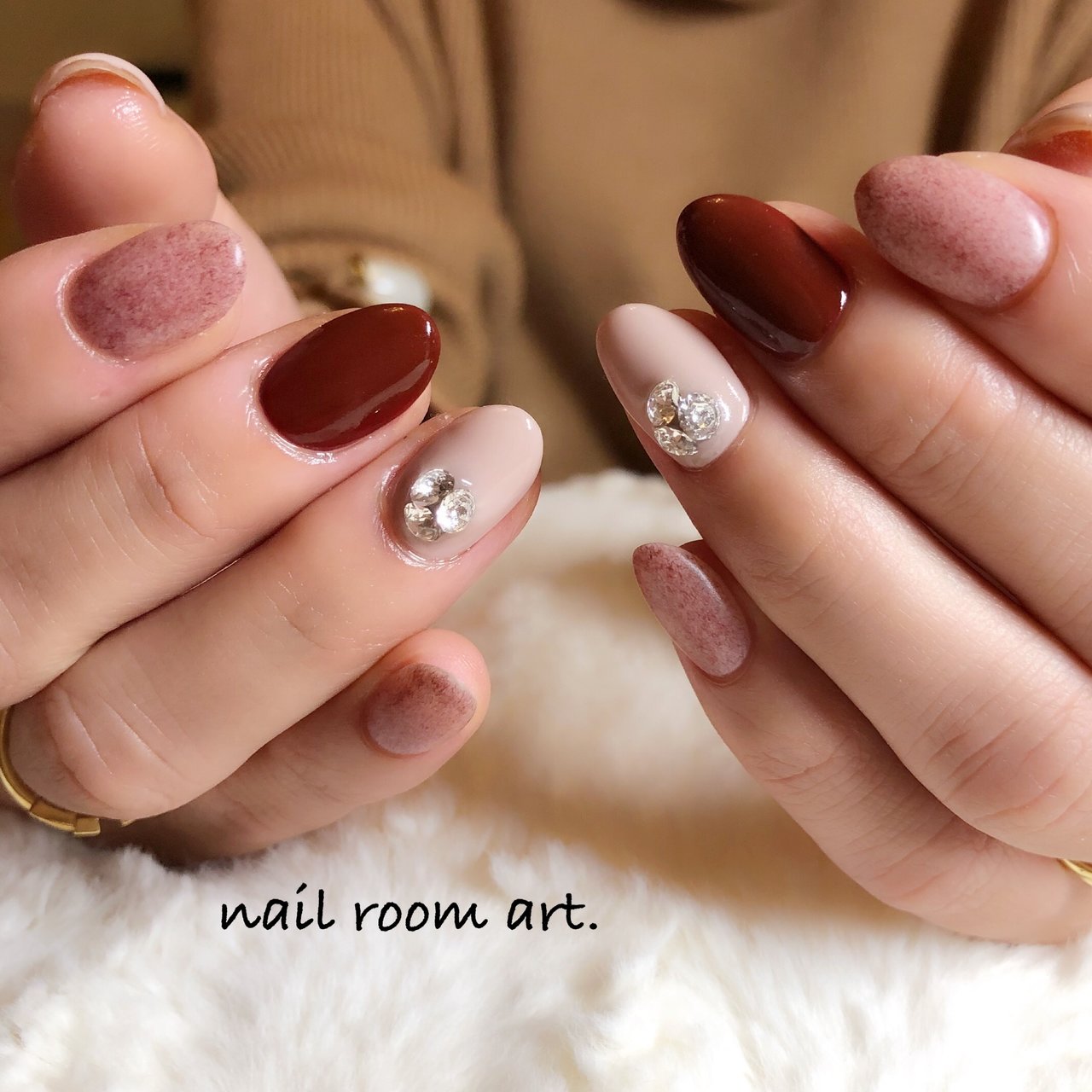 秋 冬 デート 女子会 ハンド Nail Room Art のネイルデザイン No ネイルブック