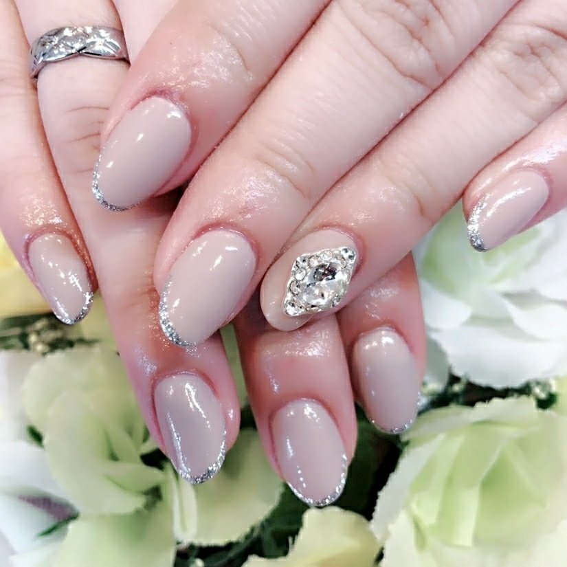 オールシーズン ハンド ワンカラー ビジュー ベージュ Myfairladyマイ フェア レディ今池のネイルデザイン No ネイル ブック