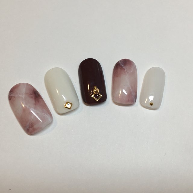 Nailsalon Hautebeaute 池袋のネイルサロン ネイルブック