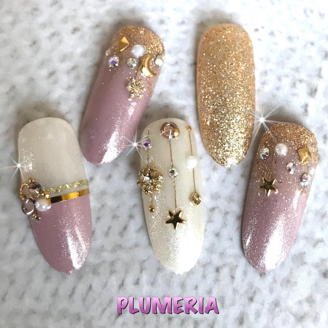 冬 クリスマス パーティー デート ハンド Plumeria 隠れ家サロンプルメリア のネイルデザイン No ネイルブック