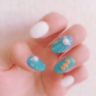 #簡単 #貝殻 #パール #セルフネイル #夏 #海 #ハンド #シェル #パール #3D #マーメイド #ミディアム #ホワイト #ターコイズ #ジェルネイル #セルフネイル #姫愛羅（てぃあら） #ネイルブック