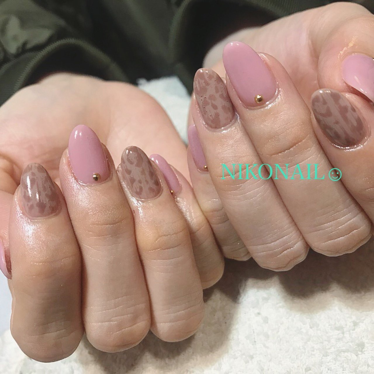 ハンド レオパード ベージュ ピンク ジェルネイル Nikonailのネイルデザイン No ネイルブック
