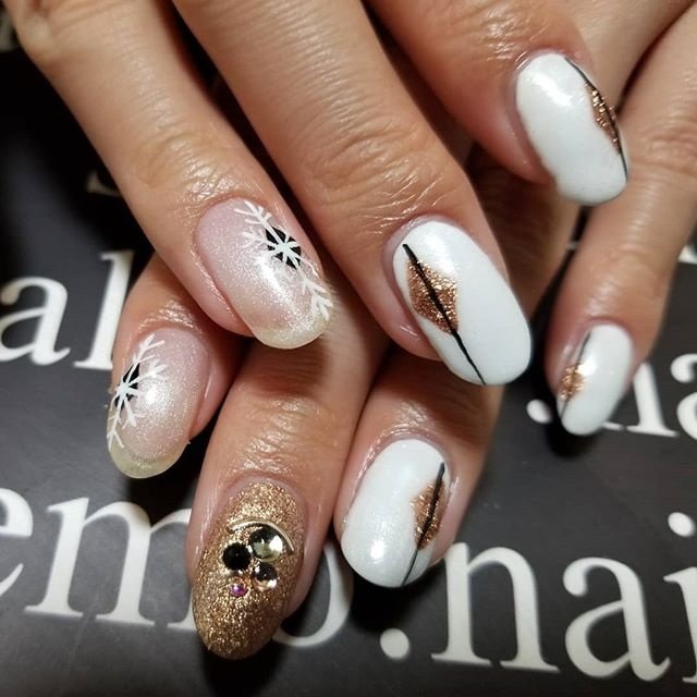 冬 お正月 女子会 ハンド シンプル Salemo Nailサレモネイルのネイルデザイン No ネイルブック