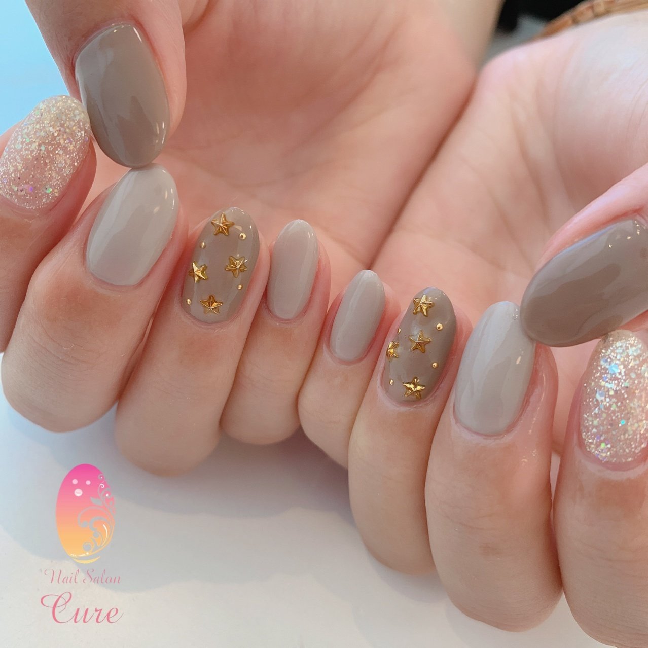 冬 オールシーズン ハンド シンプル ビジュー Nail Salon Cureのネイルデザイン No ネイルブック