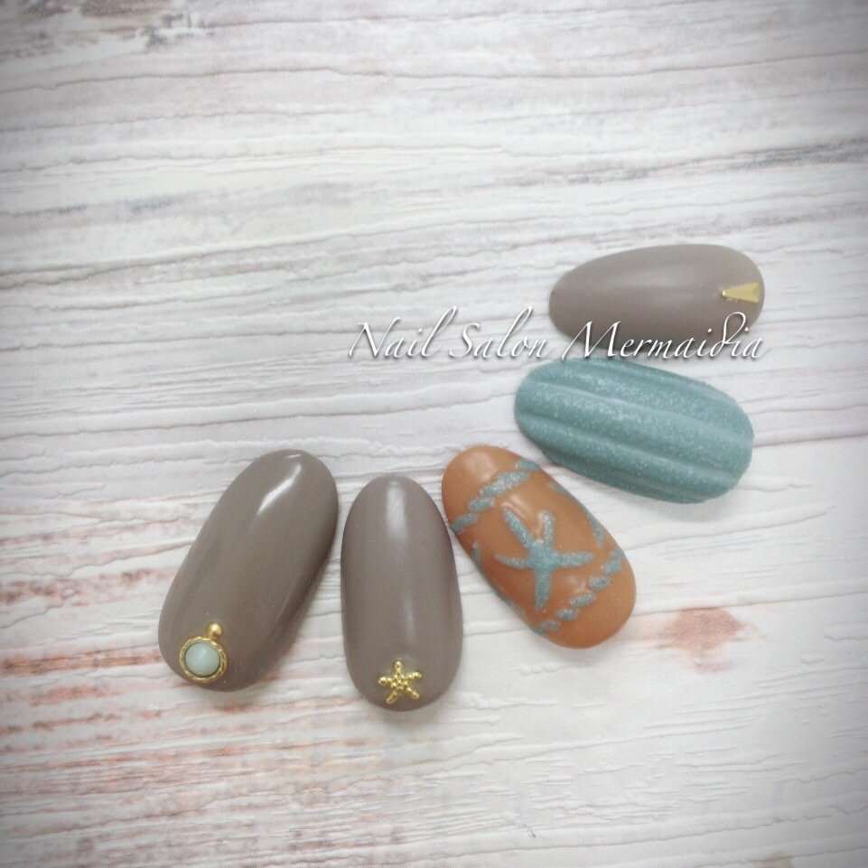 冬 ハンド ワンカラー ストライプ ニット Nail Salon Mermaidiaのネイルデザイン No ネイルブック