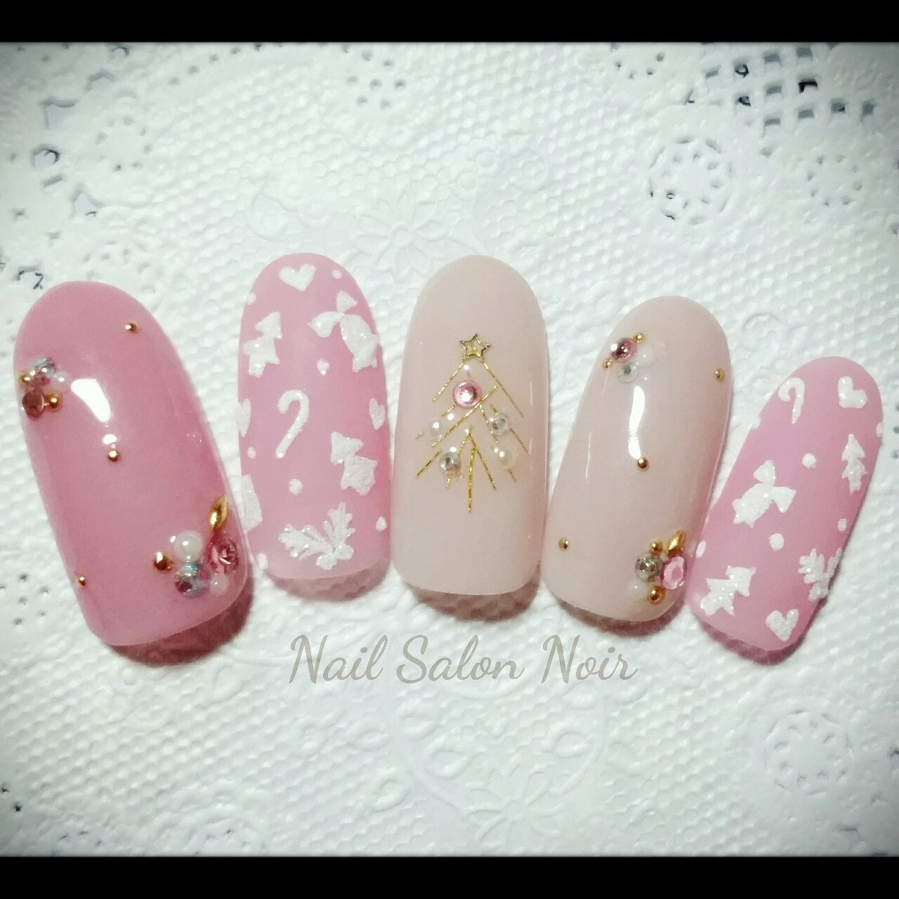 冬 クリスマス パーティー デート ハンド Nail Noirのネイルデザイン No 3744345 ネイルブック