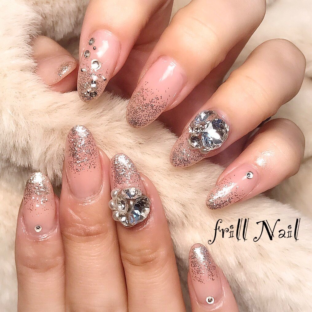 冬 オールシーズン ハンド グラデーション ロング Frillnailのネイルデザイン No 3747587 ネイルブック