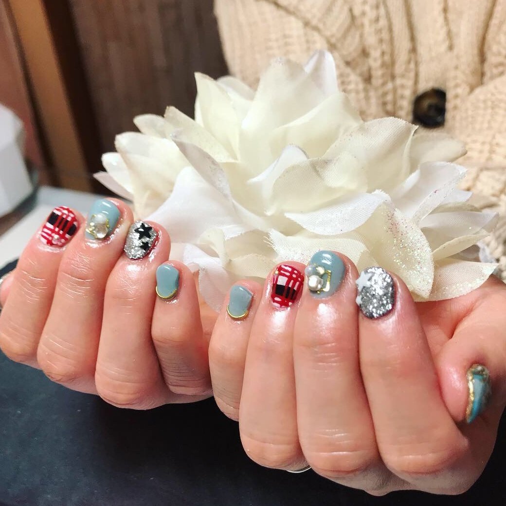 オールシーズン ライブ ハンド チェック イニシャル A Nailのネイルデザイン No ネイルブック