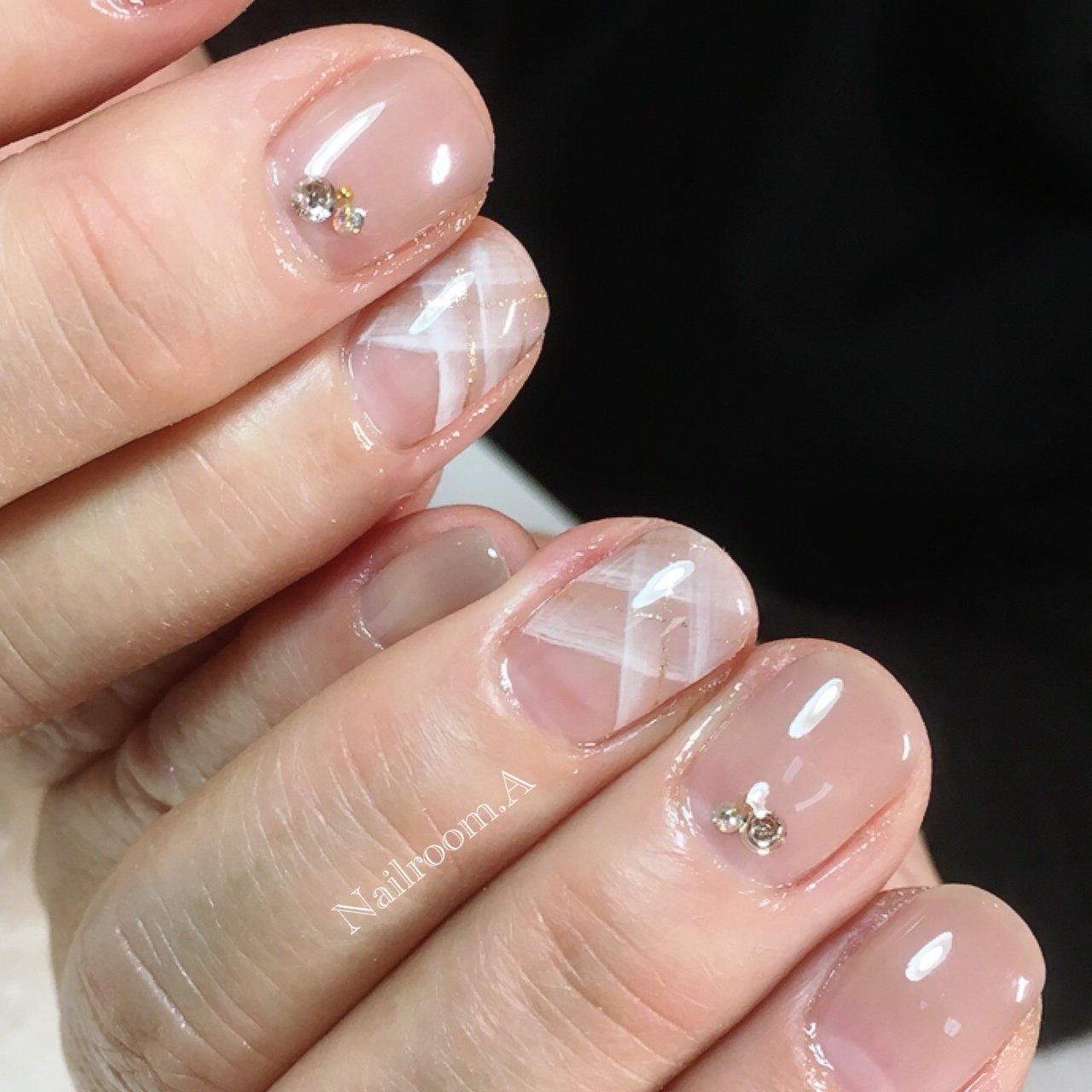 秋 冬 オールシーズン シンプル グラデーション Nailroom Aのネイルデザイン No ネイルブック