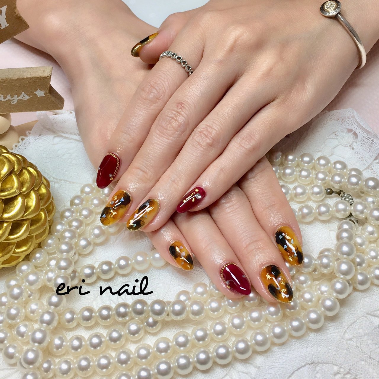 秋 冬 ハンド べっ甲 イエロー 名古屋市天白区 自宅ネイルサロン Eri Nailのネイルデザイン No ネイルブック