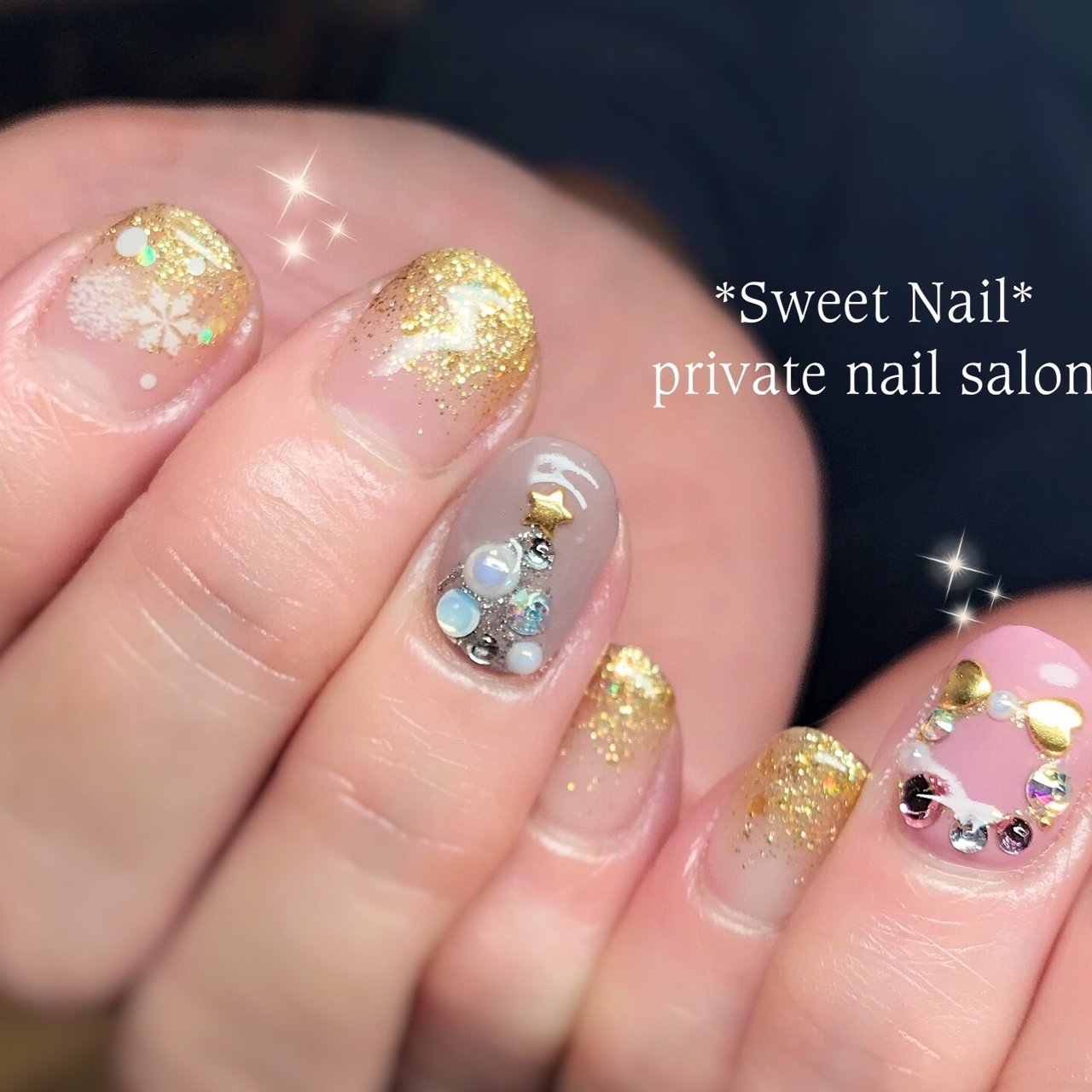 冬 クリスマス ハンド シンプル ホログラム 大阪府八尾市ネイルサロン Sweet Nail のネイルデザイン No ネイルブック