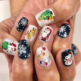 クリスマススヌーピーのネイルデザイン ネイルブック
