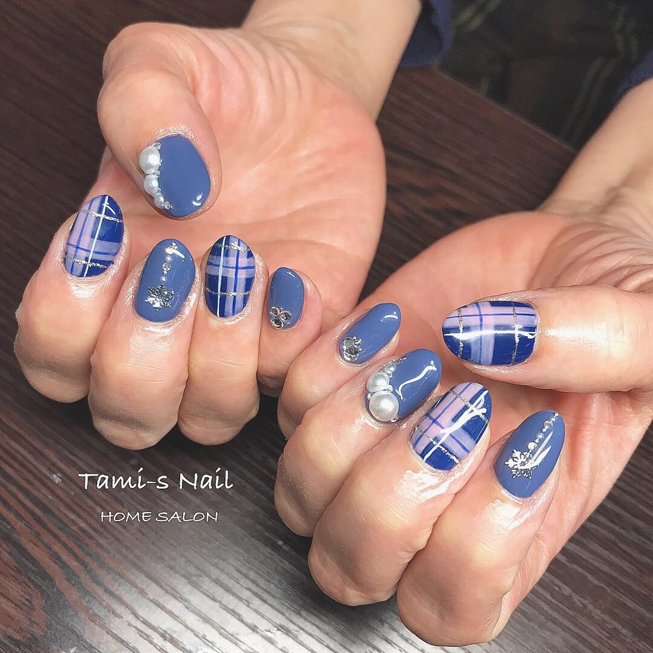 冬 ハンド ワンカラー チェック パール Tamisnailのネイルデザイン No ネイルブック