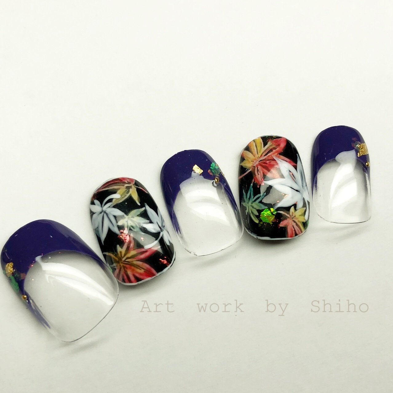 秋 ハンド フレンチ ボタニカル 和 水野志保のネイルデザイン No ネイルブック