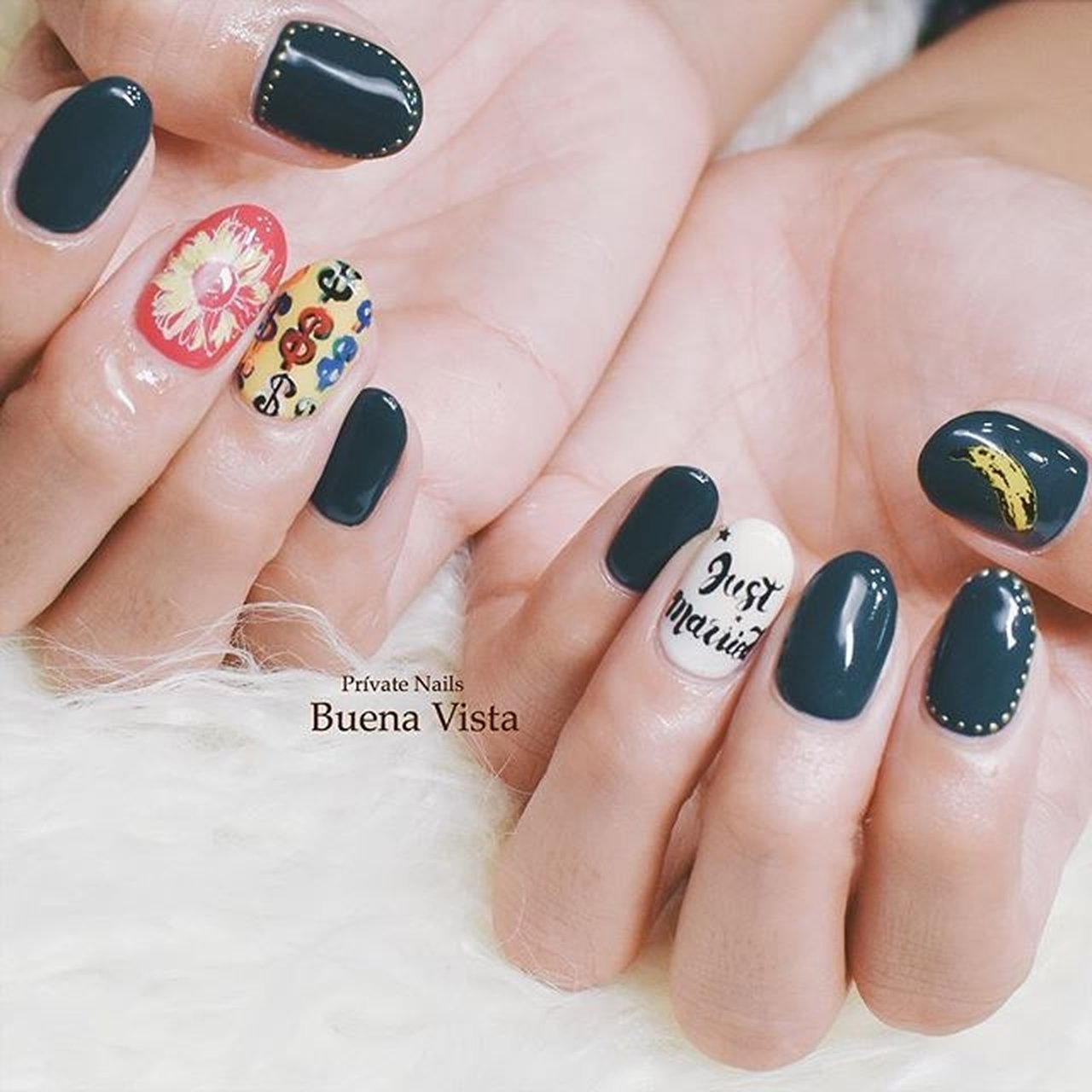 オールシーズン パーティー 女子会 ハンド イニシャル Buena Vistaのネイルデザイン No ネイルブック