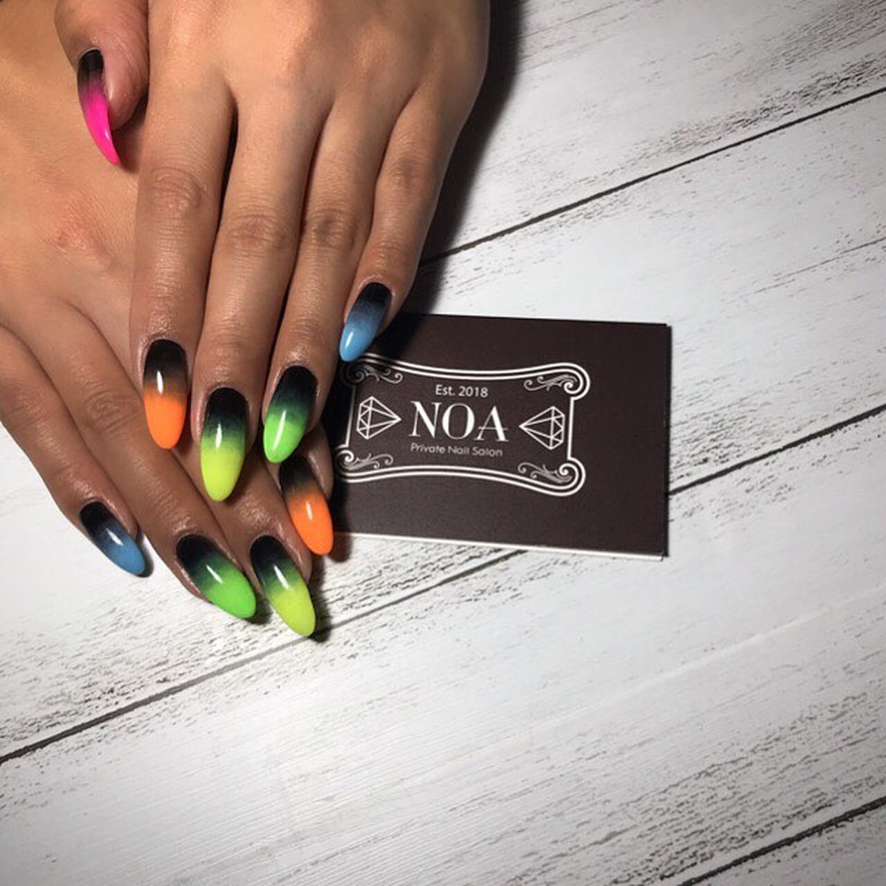 オールシーズン 旅行 ライブ ハンド グラデーション Naoのネイルデザイン No ネイルブック