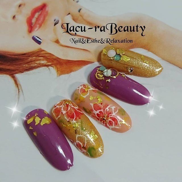 冬 お正月 成人式 ハンド ワンカラー Lacu Rabeauty Koharuのネイルデザイン No ネイルブック