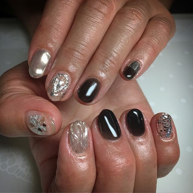 秋 冬 パーティー ハンド シースルー Aroma Nail Locoのネイルデザイン No ネイルブック