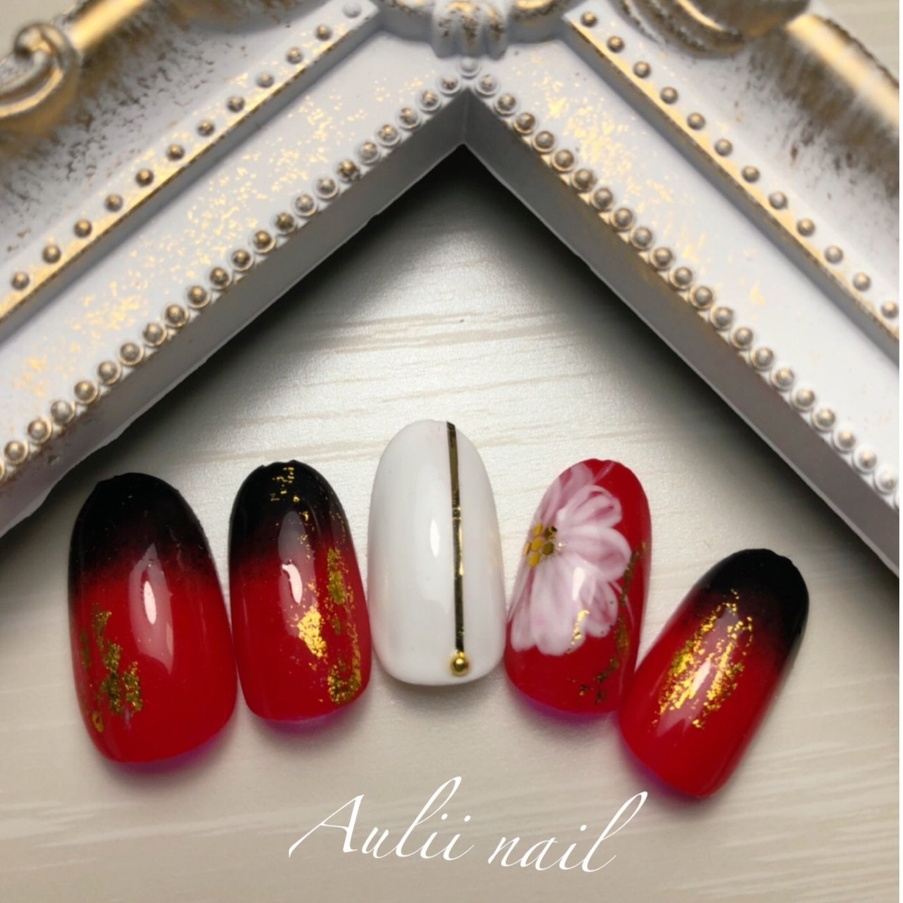 冬 お正月 成人式 パーティー ハンド Nail Salon Auliiのネイルデザイン No ネイルブック